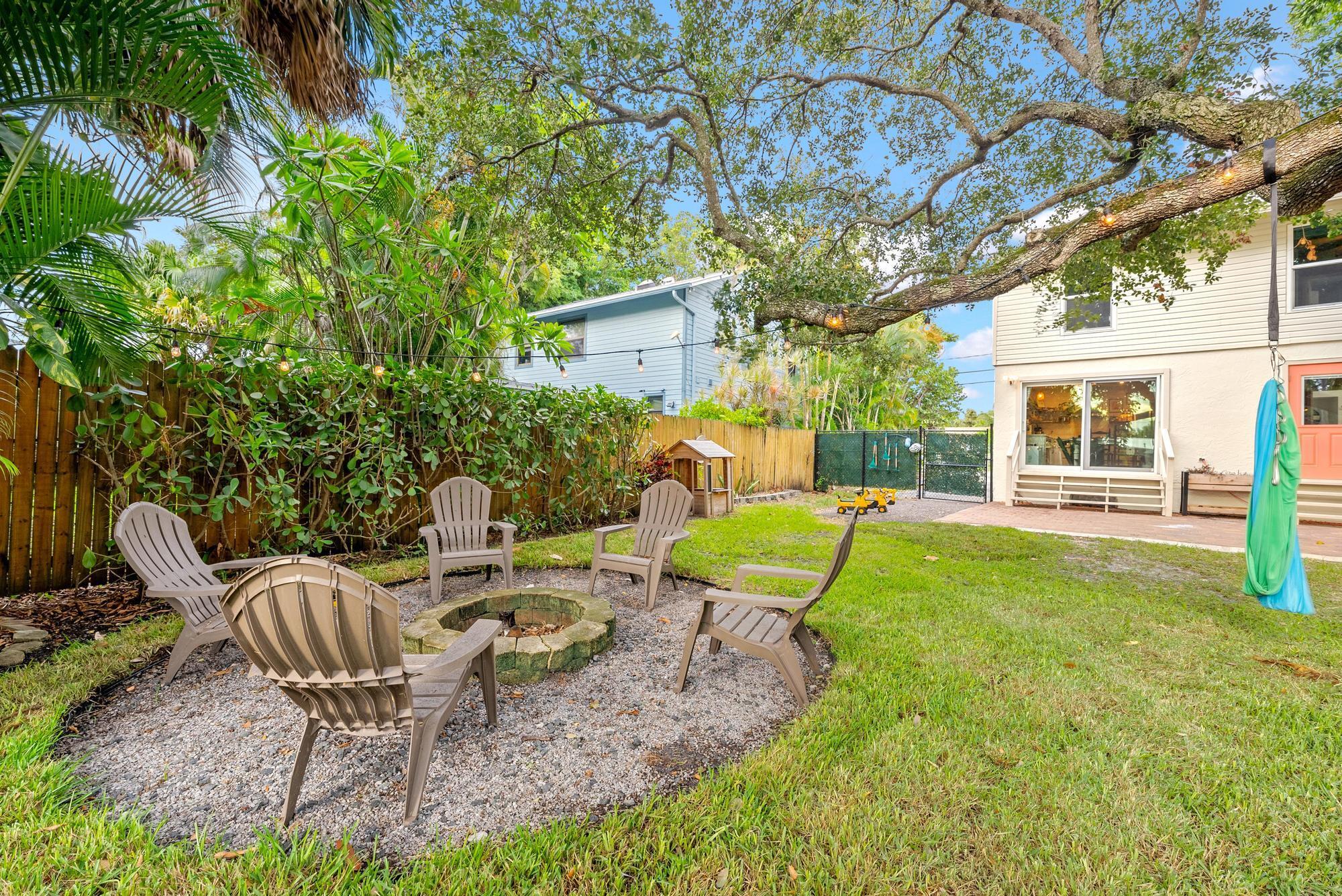 PINE GARDENS - Residential