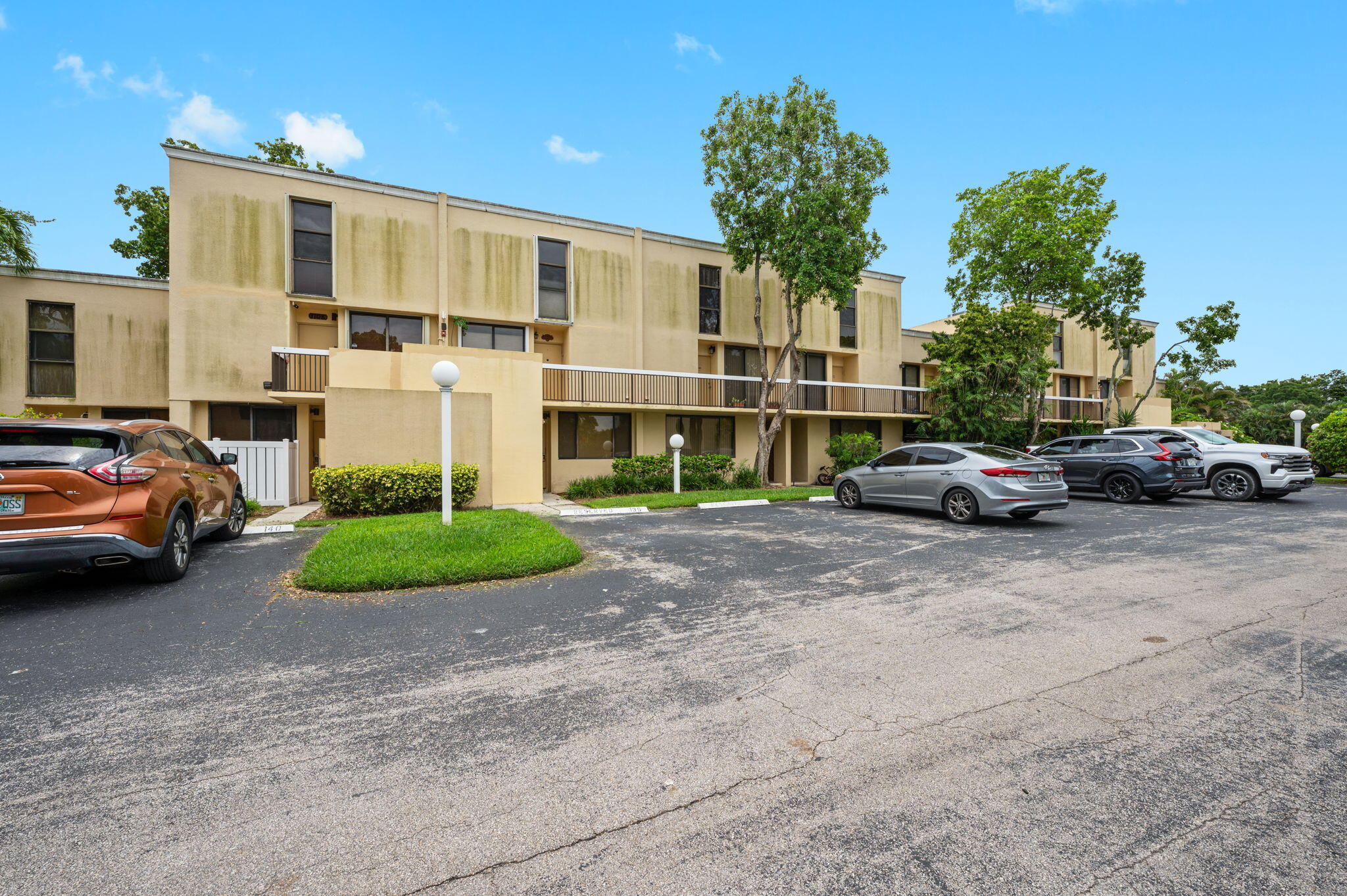 HARVEST SECTION FOUR CONDO - Residential Lease