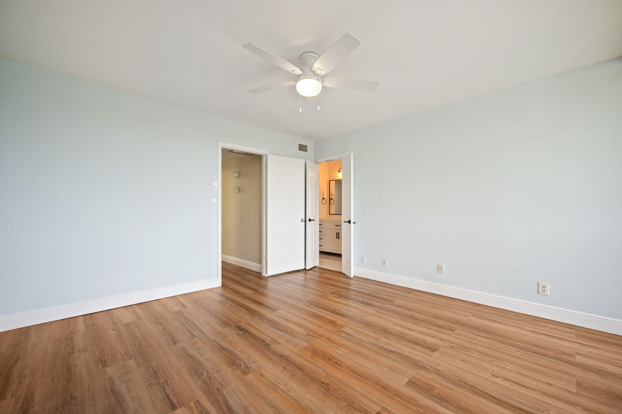 HARVEST SECTION FOUR CONDO - Residential Lease