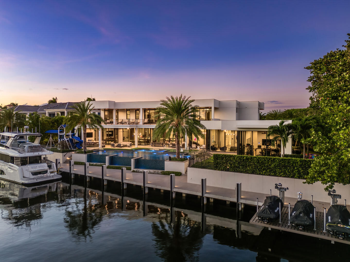 ROYAL PALM YACHT & COUNTRY CLUB SUB - Residential