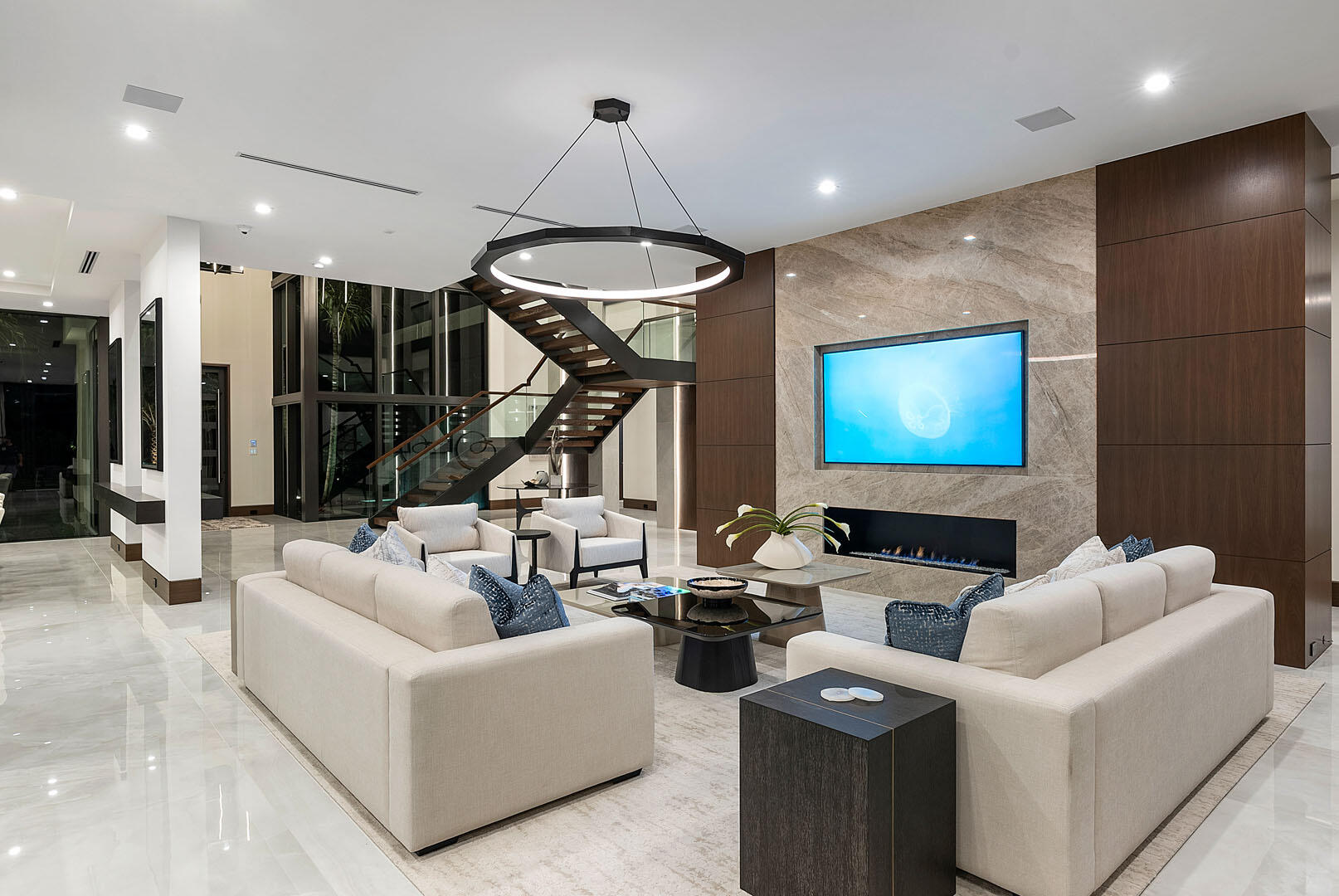 ROYAL PALM YACHT & COUNTRY CLUB SUB - Residential