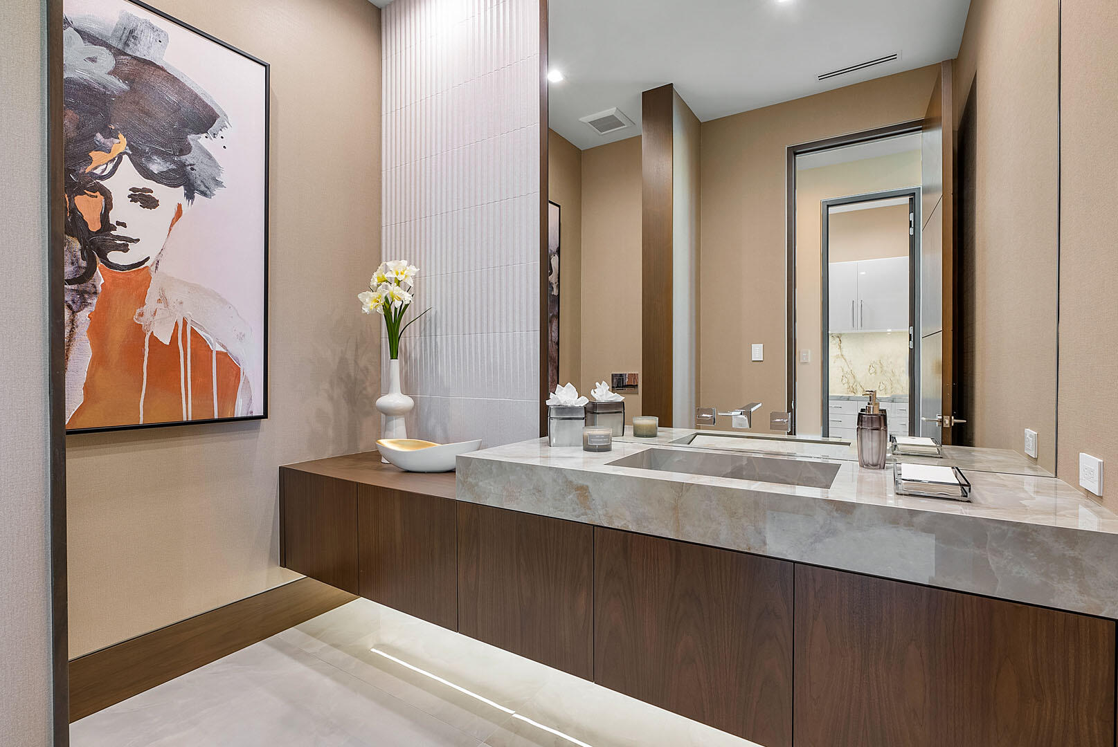 ROYAL PALM YACHT & COUNTRY CLUB SUB - Residential