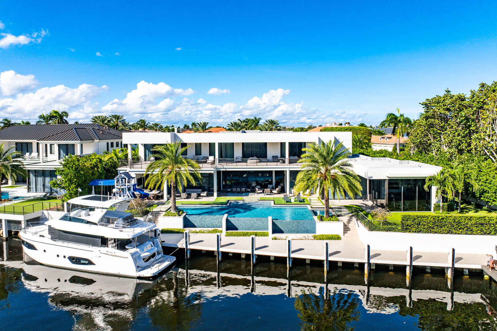ROYAL PALM YACHT & COUNTRY CLUB SUB - Residential