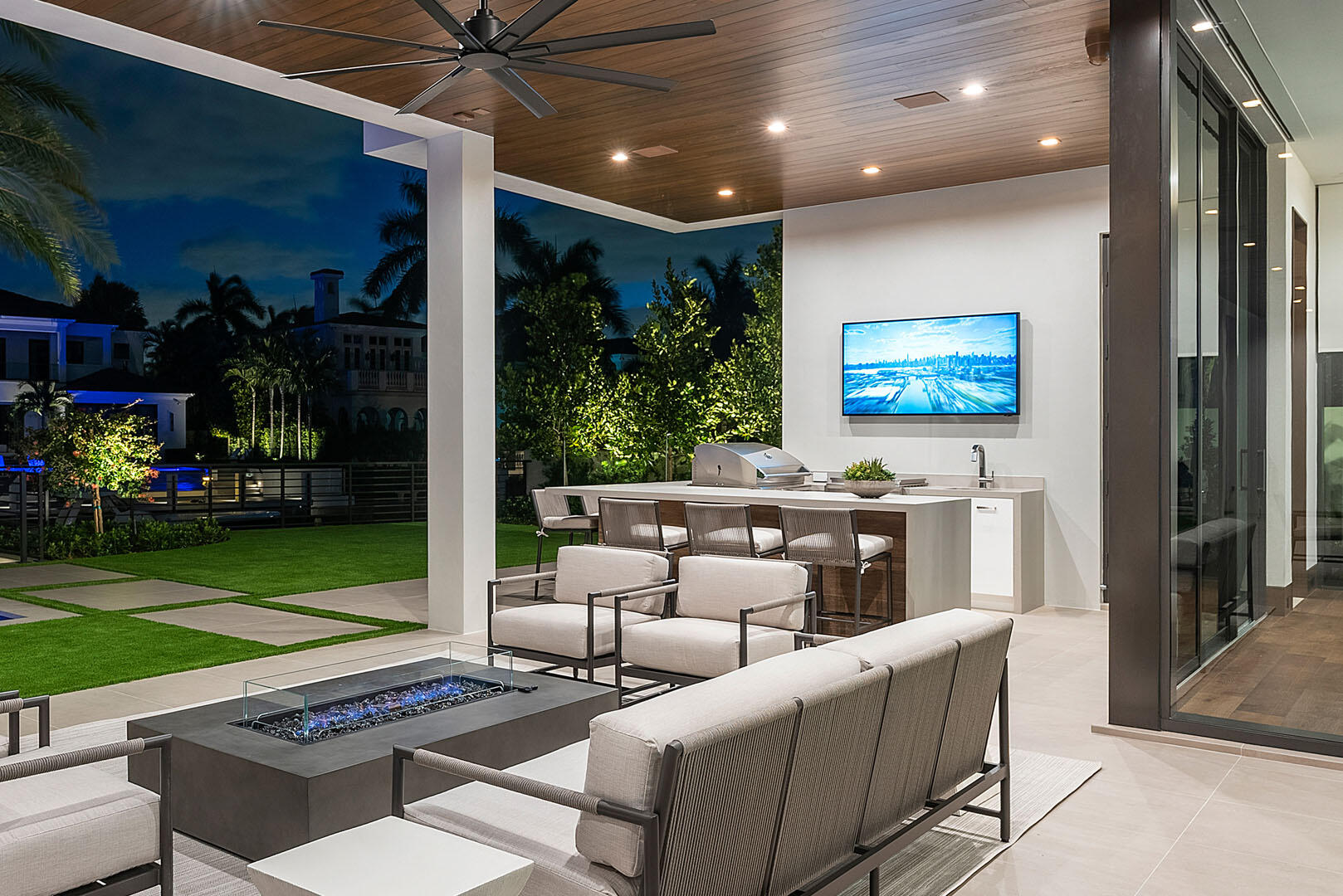 ROYAL PALM YACHT & COUNTRY CLUB SUB - Residential