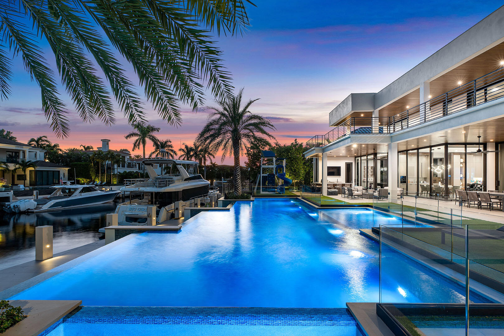 ROYAL PALM YACHT & COUNTRY CLUB SUB - Residential