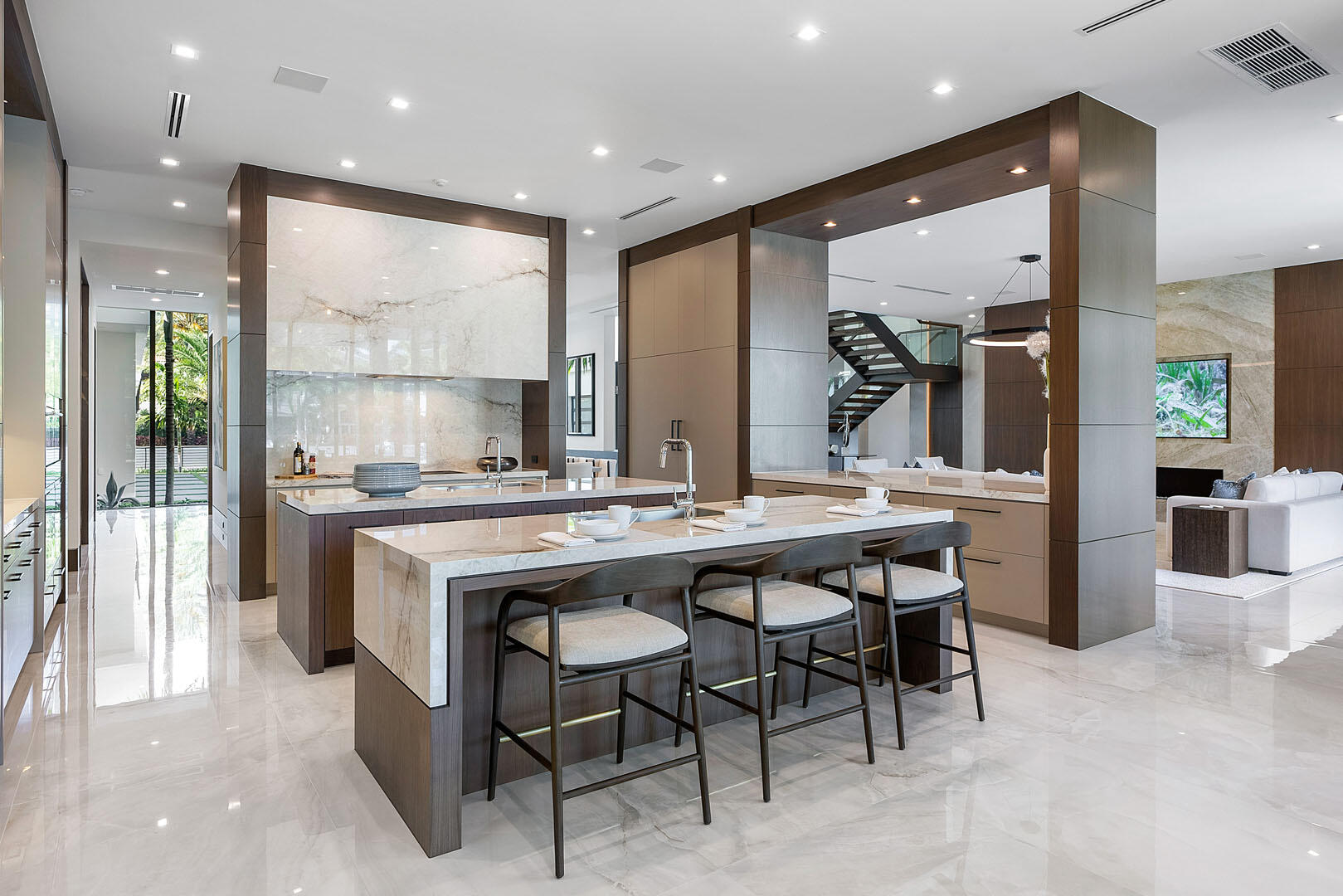 ROYAL PALM YACHT & COUNTRY CLUB SUB - Residential