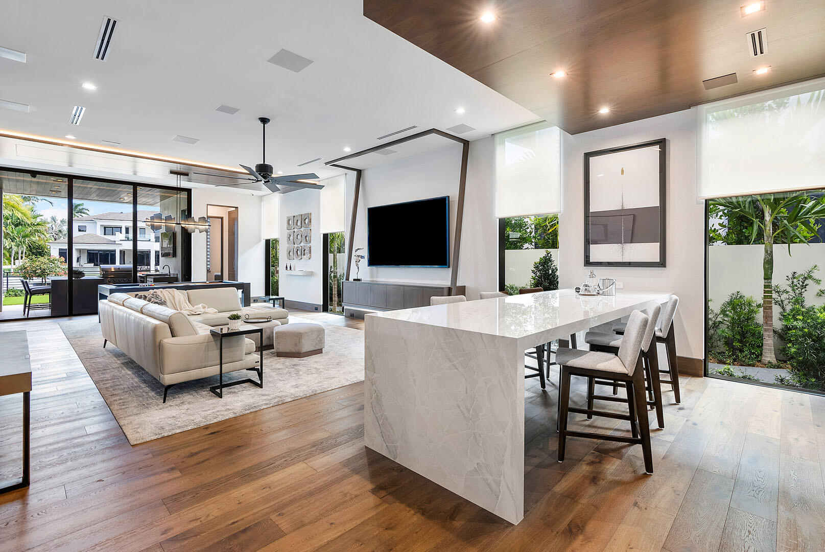 ROYAL PALM YACHT & COUNTRY CLUB SUB - Residential