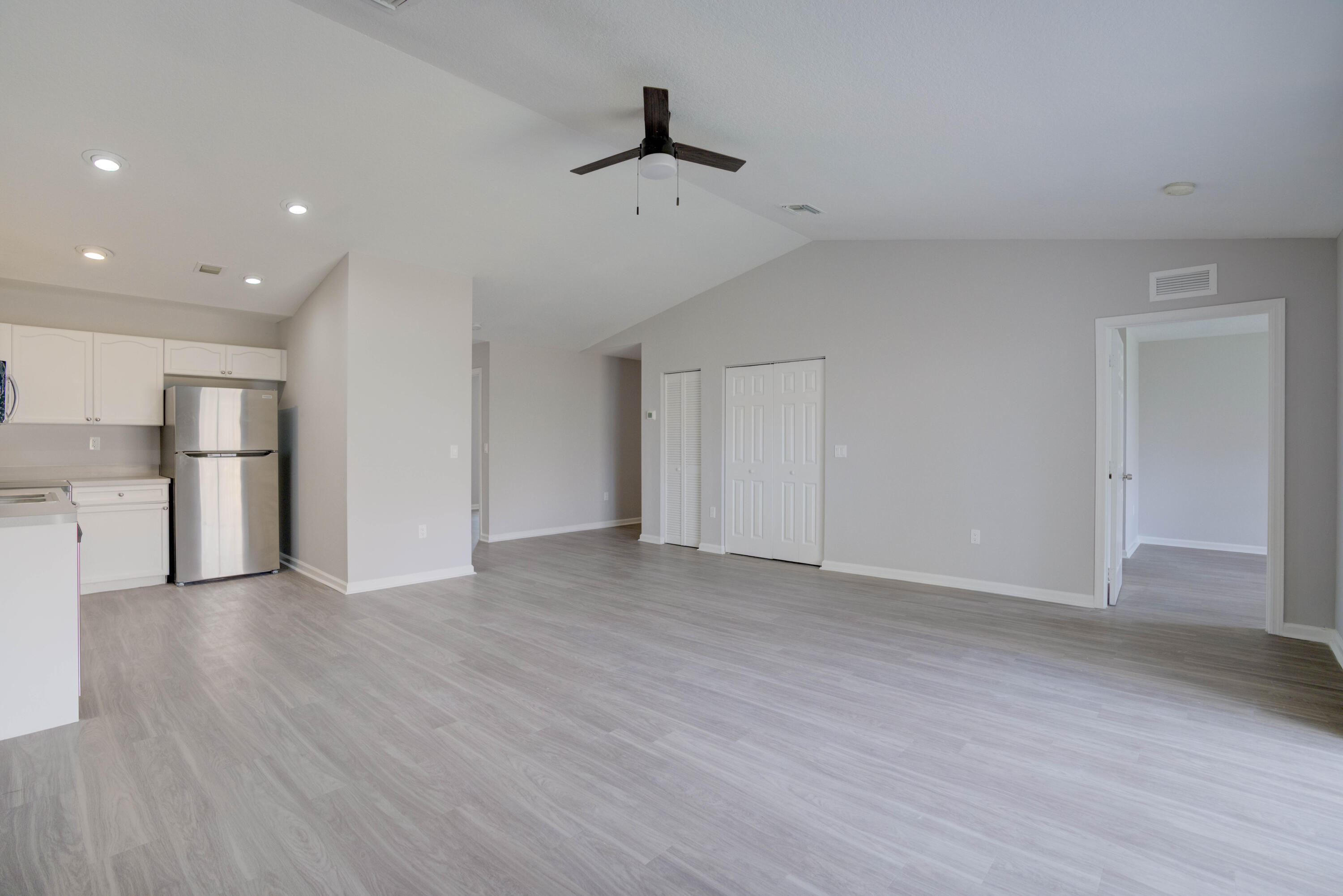 Palm Villas - Residential Lease
