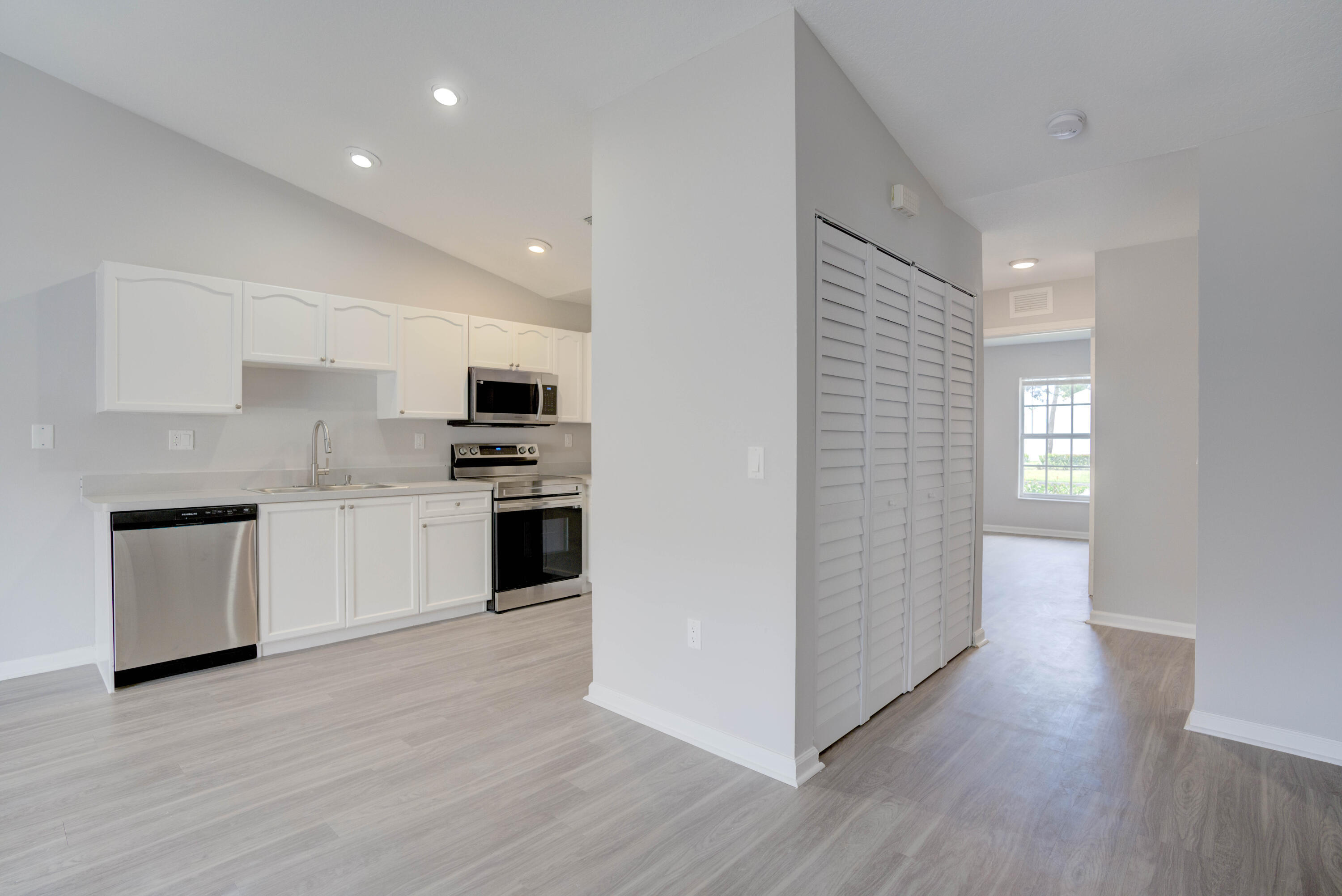 Palm Villas - Residential Lease