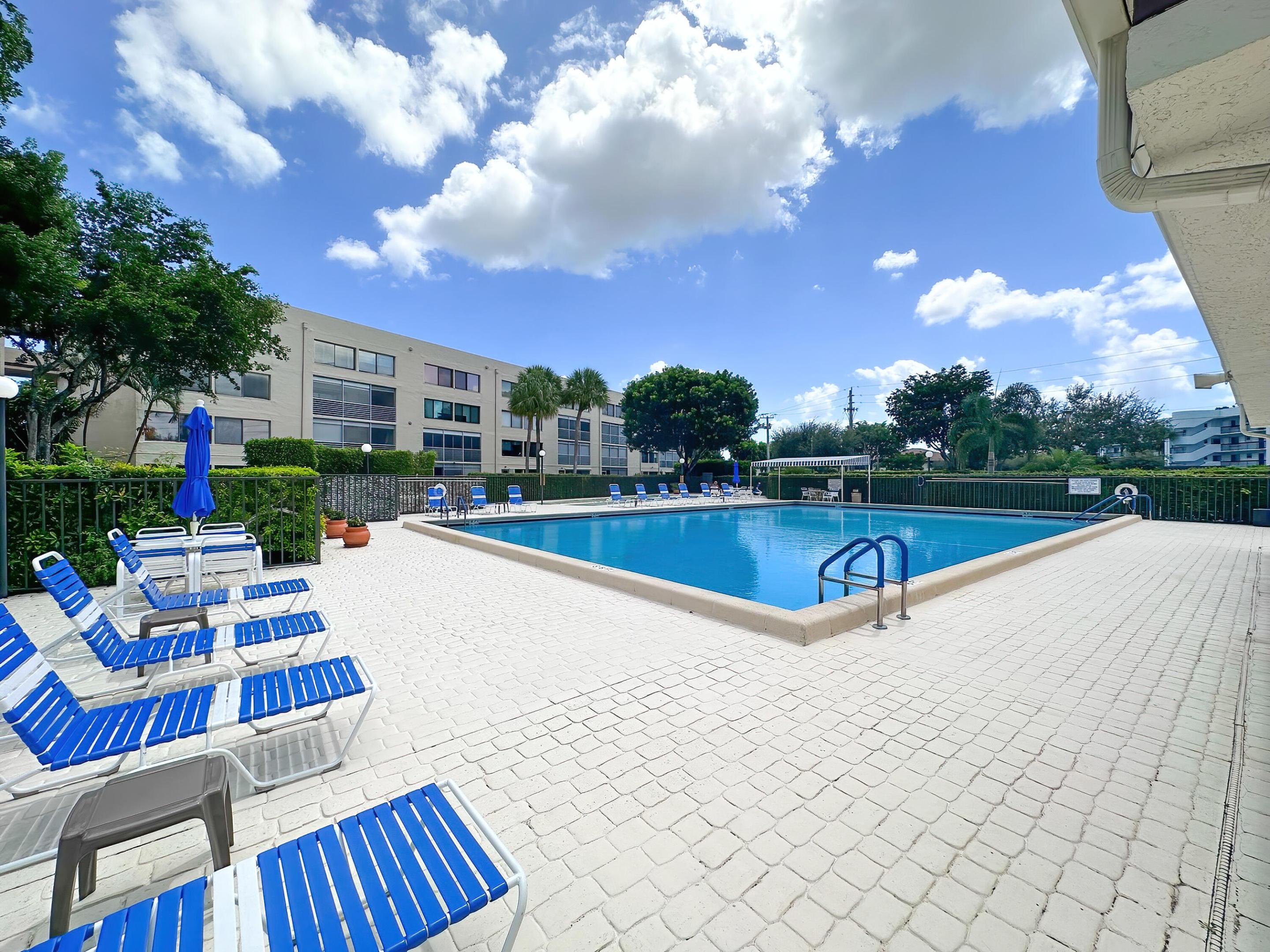POINCIANA LAKES CONDO - Residential Lease