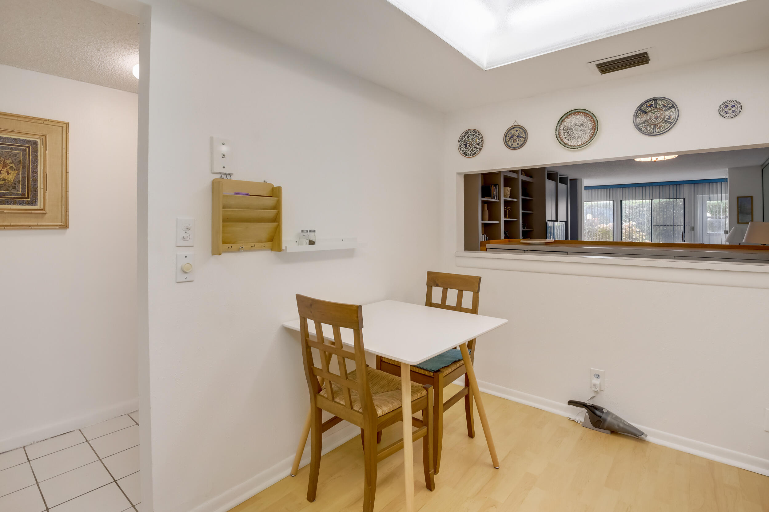 POINCIANA LAKES CONDO - Residential Lease