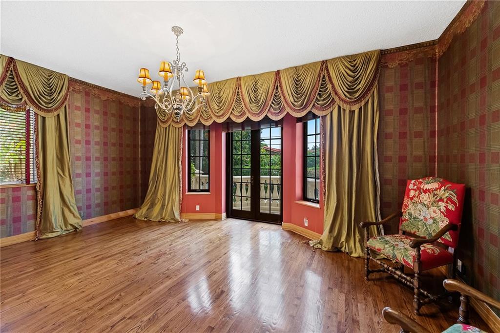 RIO VISTA ISLES - Residential