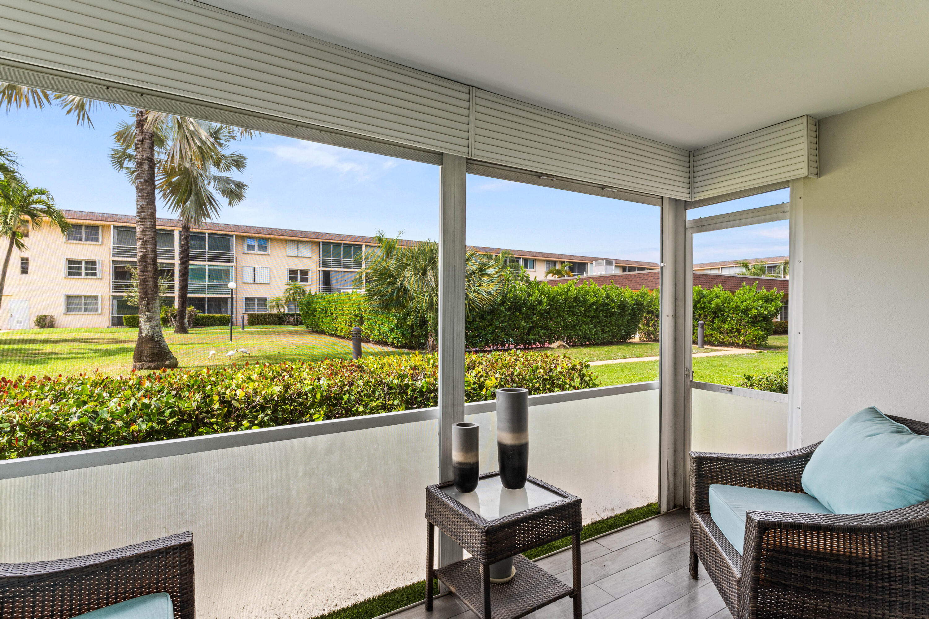 LIGHTHOUSE POINT PLAZA CONDO - Residential