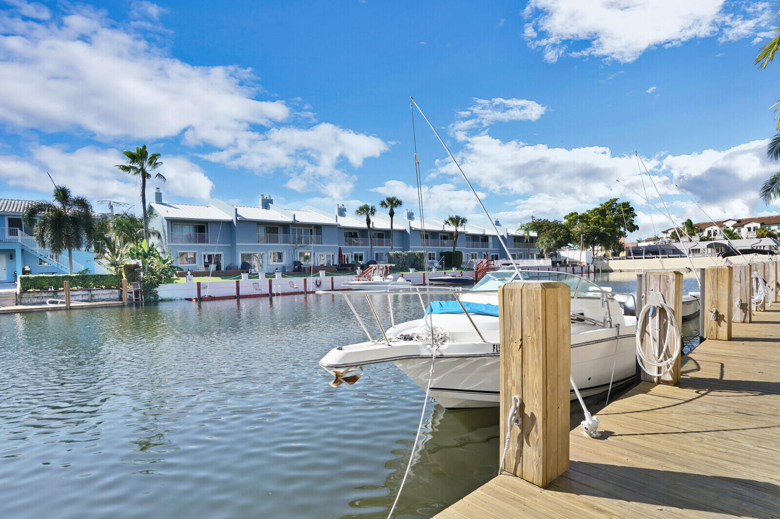 LIGHTHOUSE POINT PLAZA CONDO - Residential