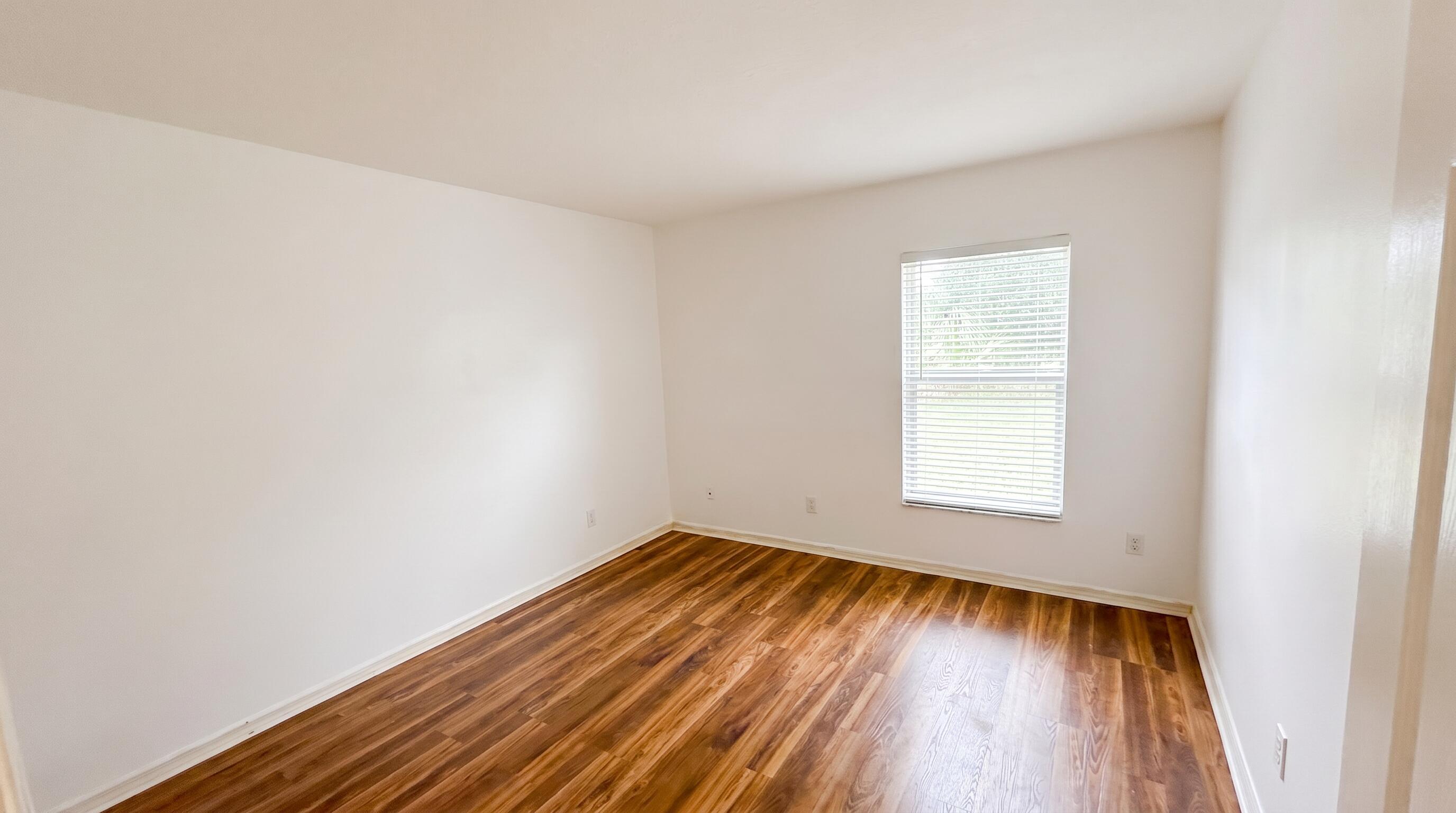 PORT ST LUCIE SECTION 14 - Residential Lease