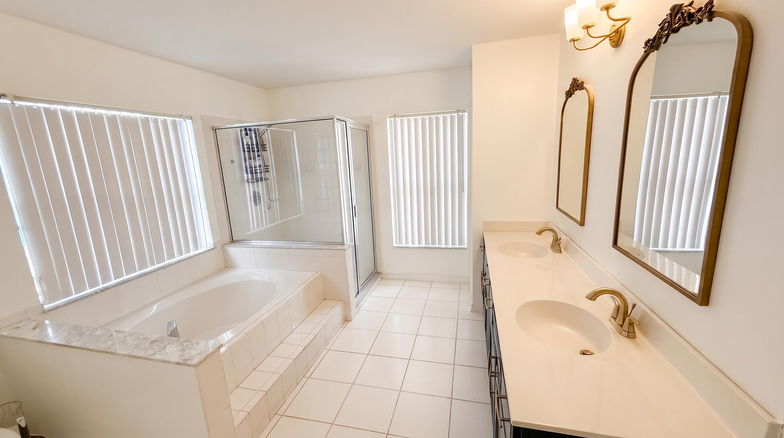 PORT ST LUCIE SECTION 14 - Residential Lease