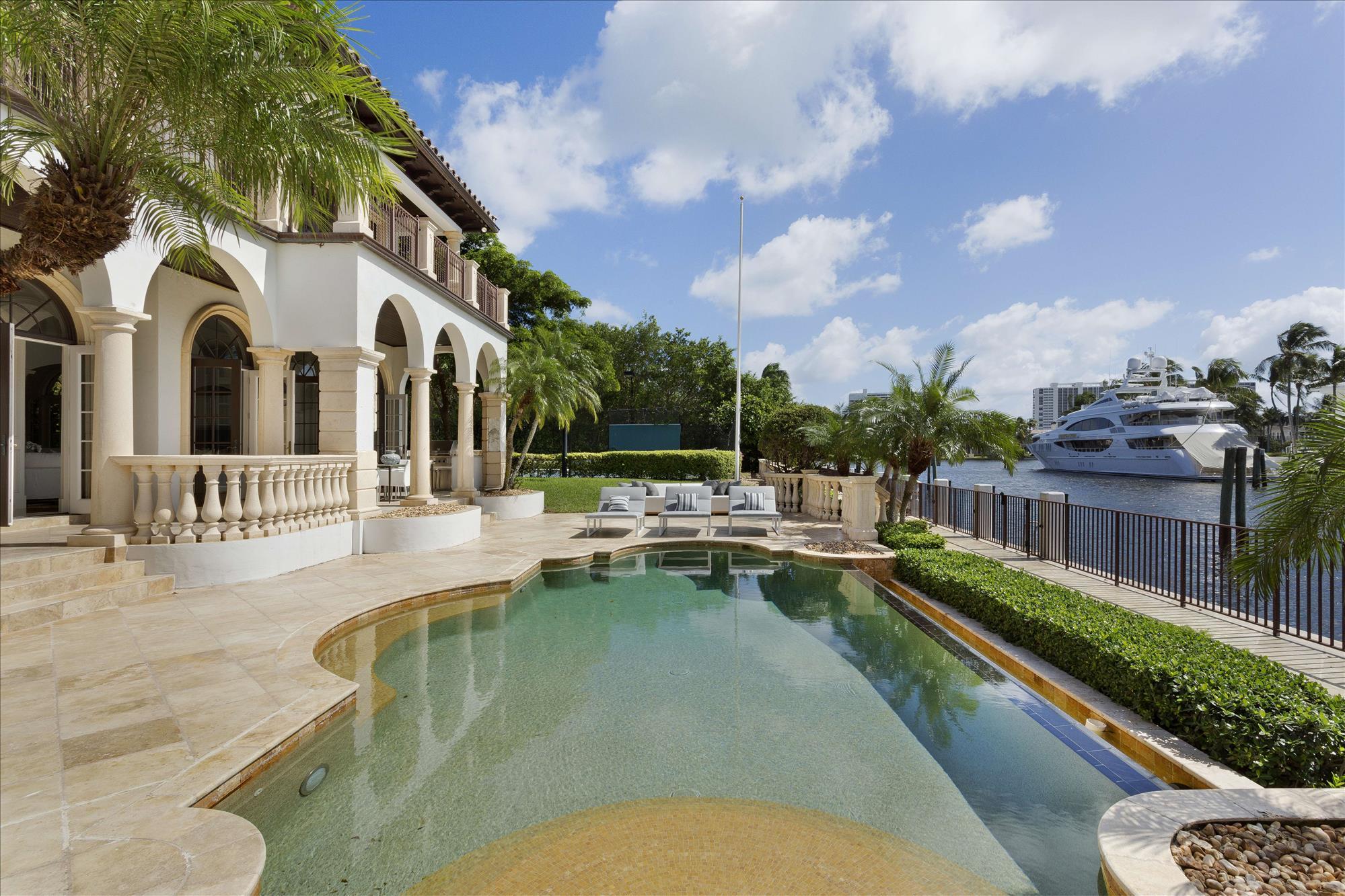 Royal Palm Yacht and Country Club - Residential