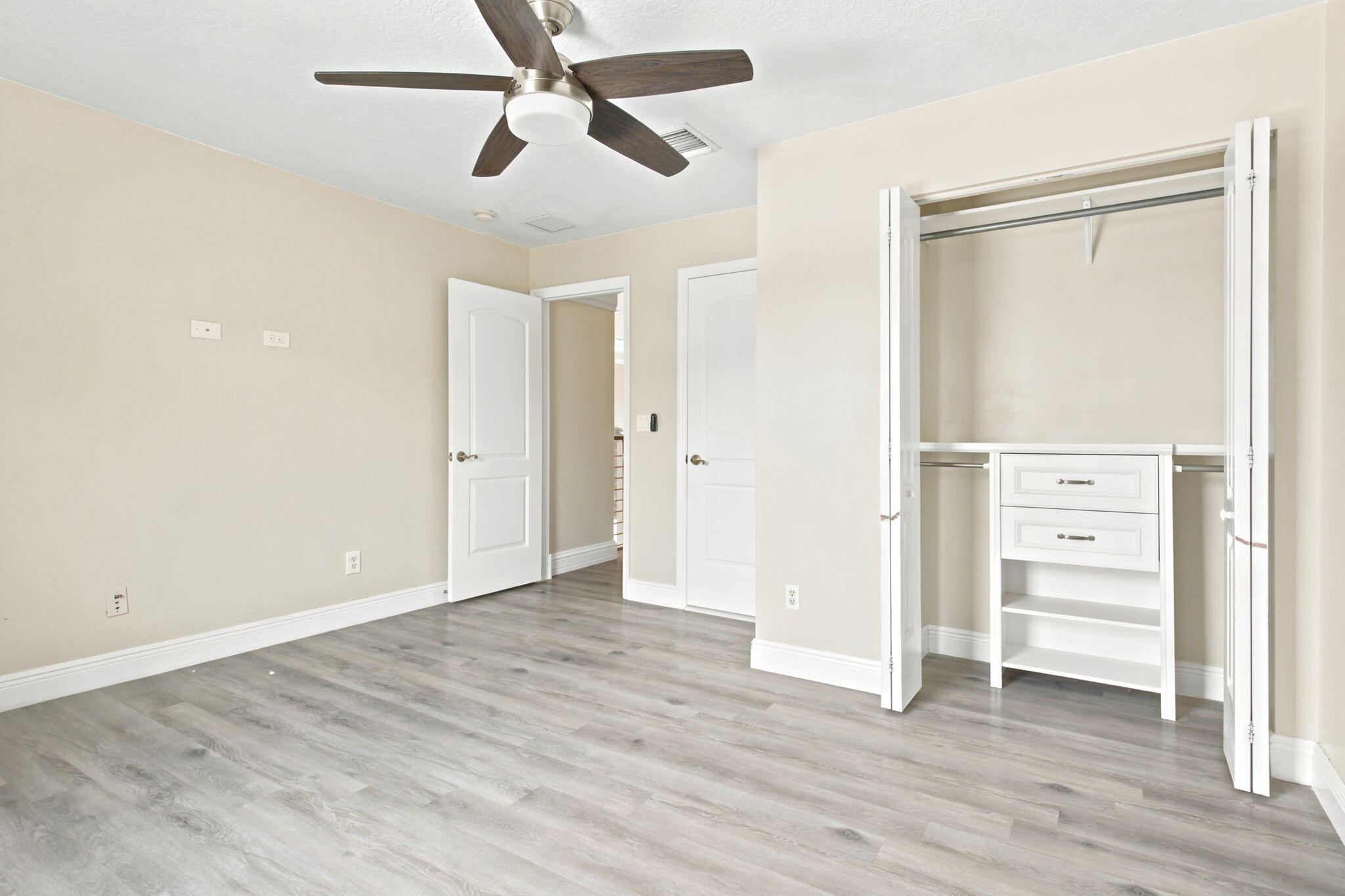 ISLES AT WESTON - Residential
