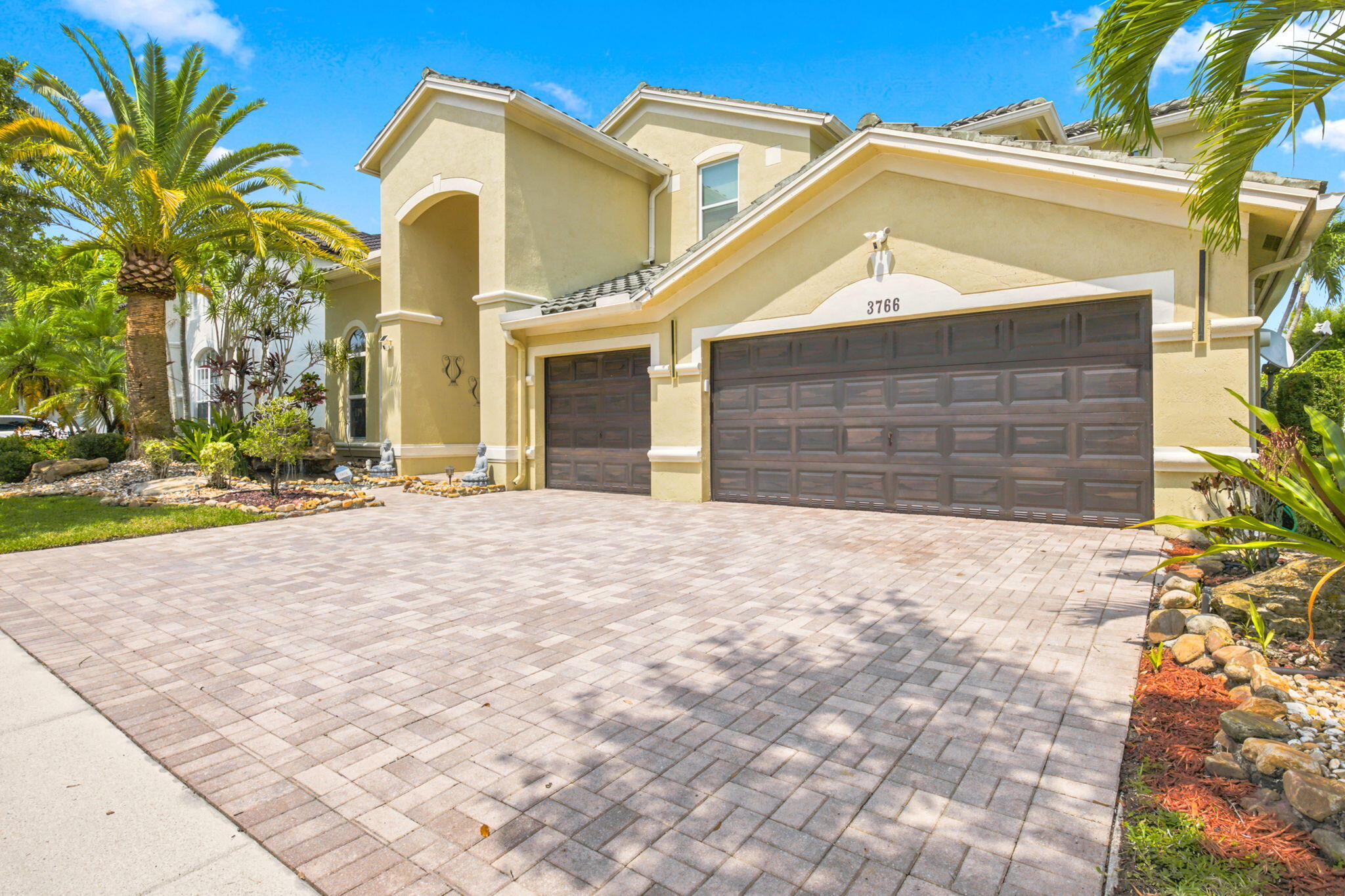 ISLES AT WESTON - Residential
