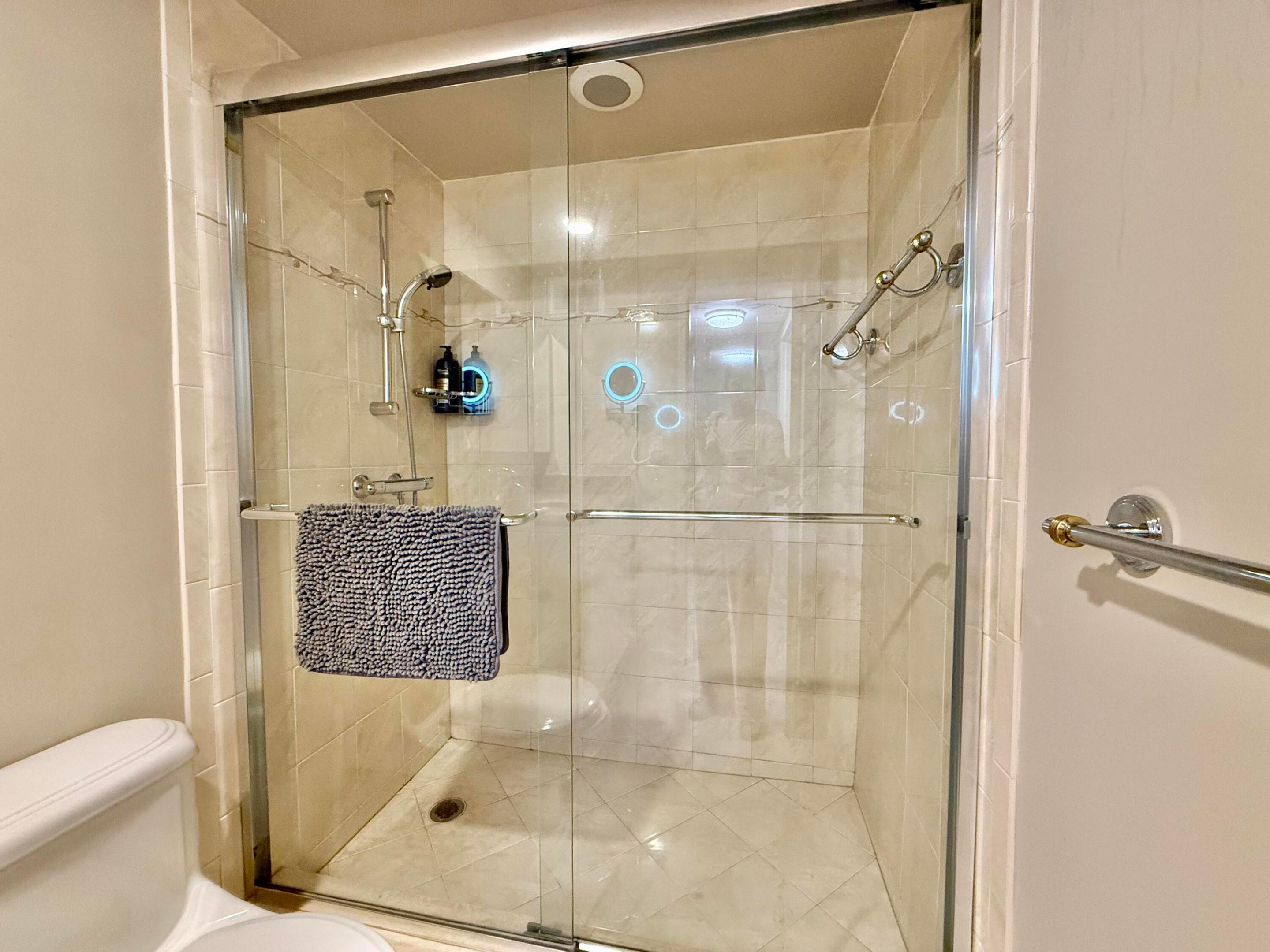 GALT TOWERS CONDO - Residential Lease