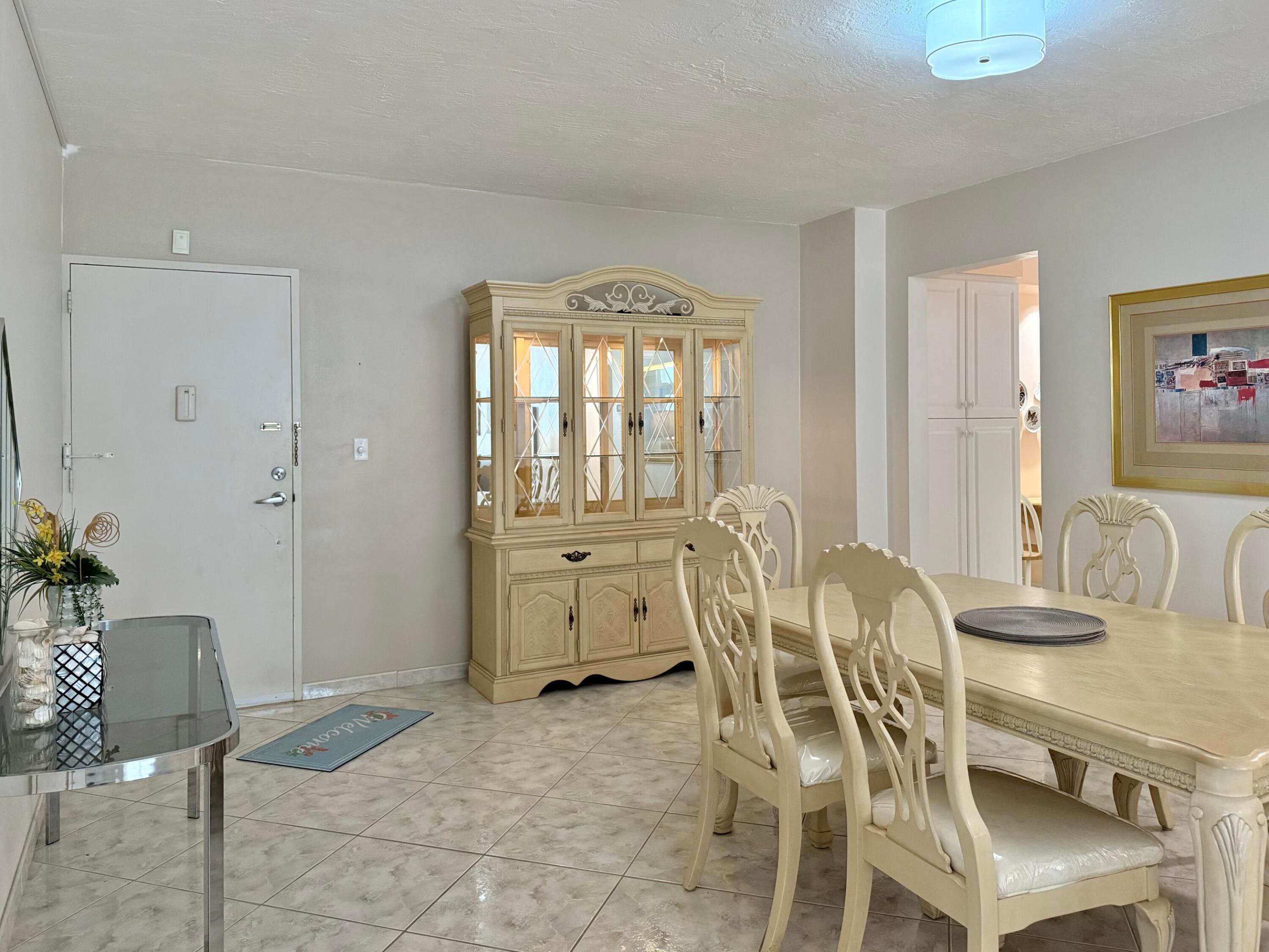 GALT TOWERS CONDO - Residential Lease