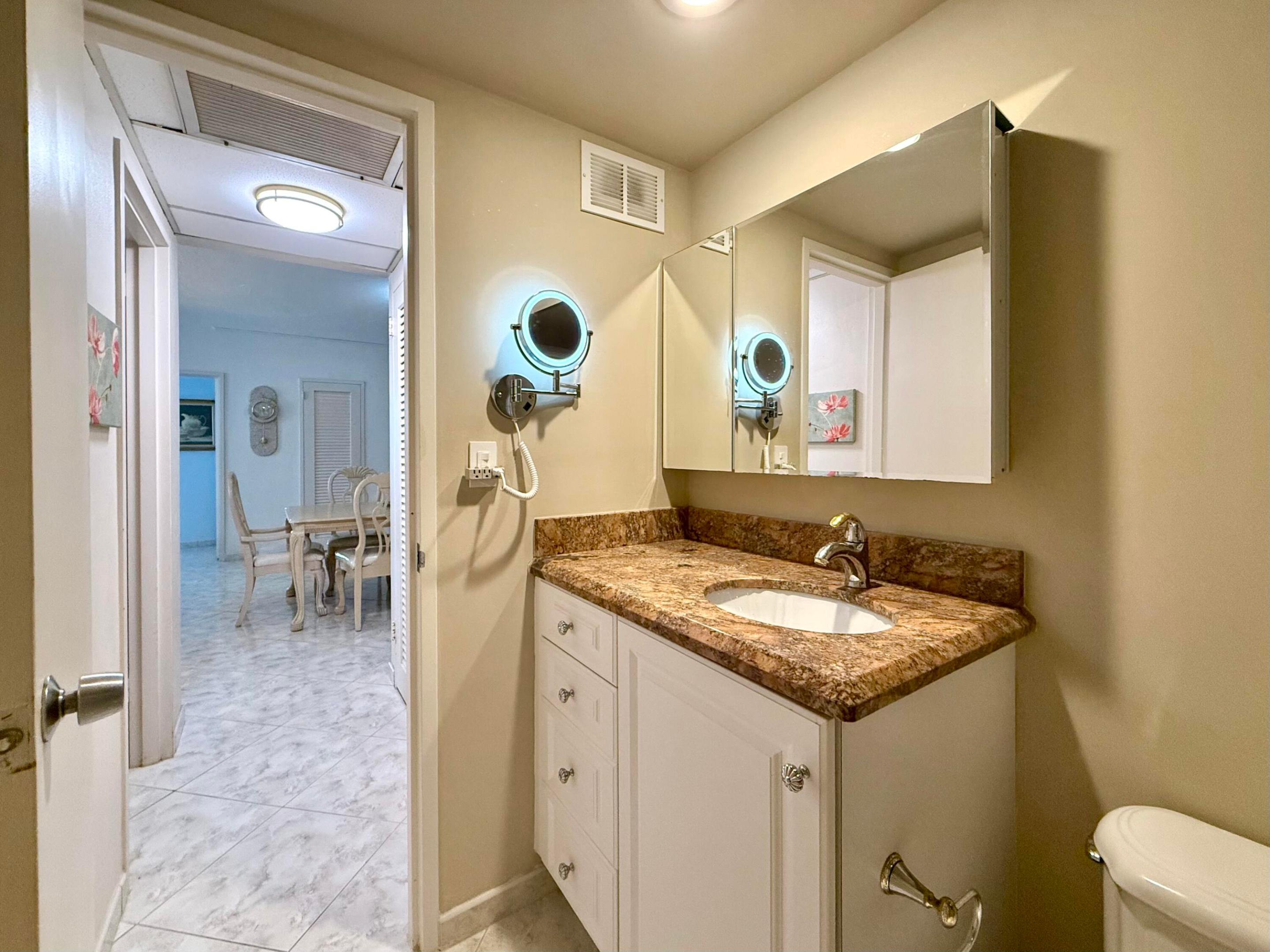 GALT TOWERS CONDO - Residential Lease