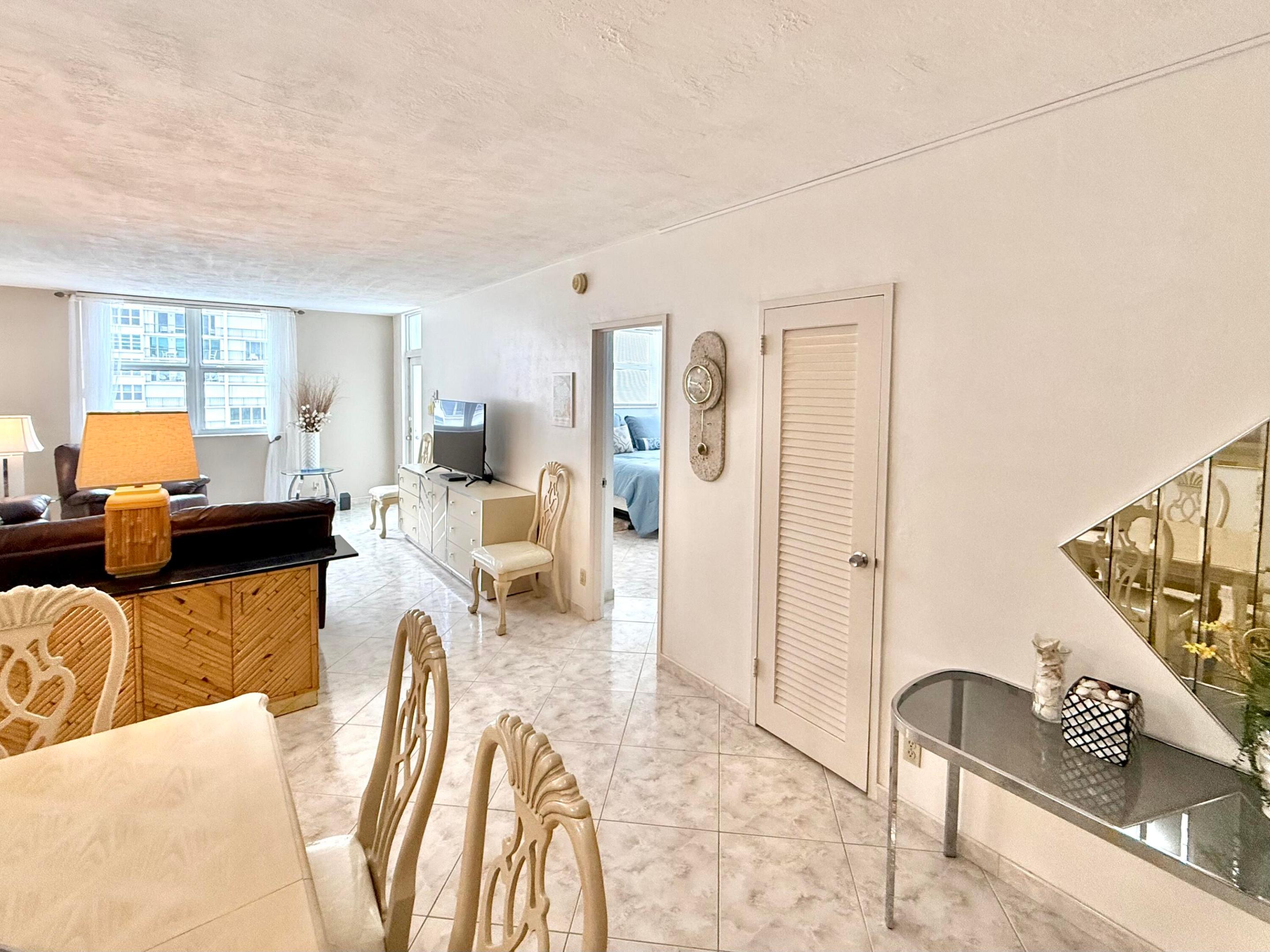 GALT TOWERS CONDO - Residential Lease
