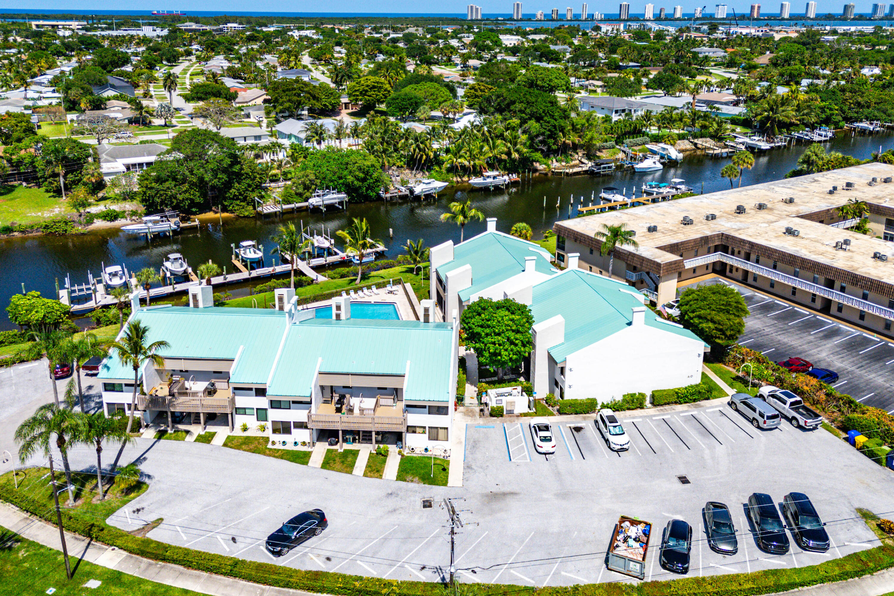 RIVEREDGE CONDO - Residential