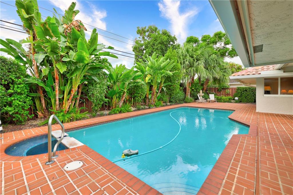 Coral Key Villas Sec 10 9 - Residential