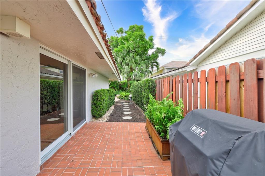 Coral Key Villas Sec 10 9 - Residential