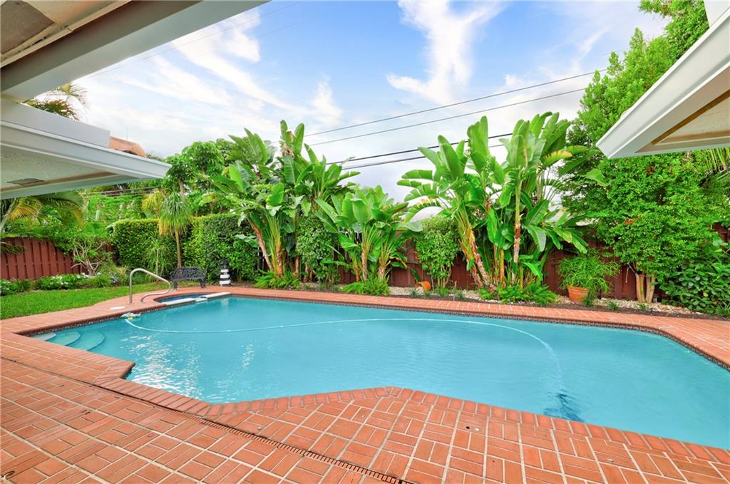 Coral Key Villas Sec 10 9 - Residential