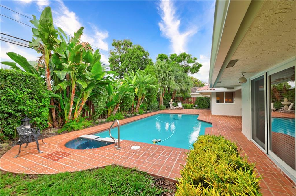 Coral Key Villas Sec 10 9 - Residential