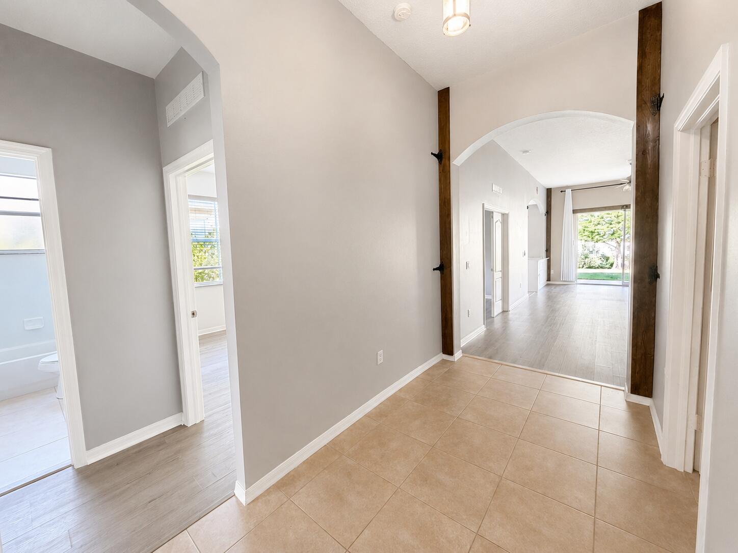TRADITION PLAT NO 18 - Residential Lease