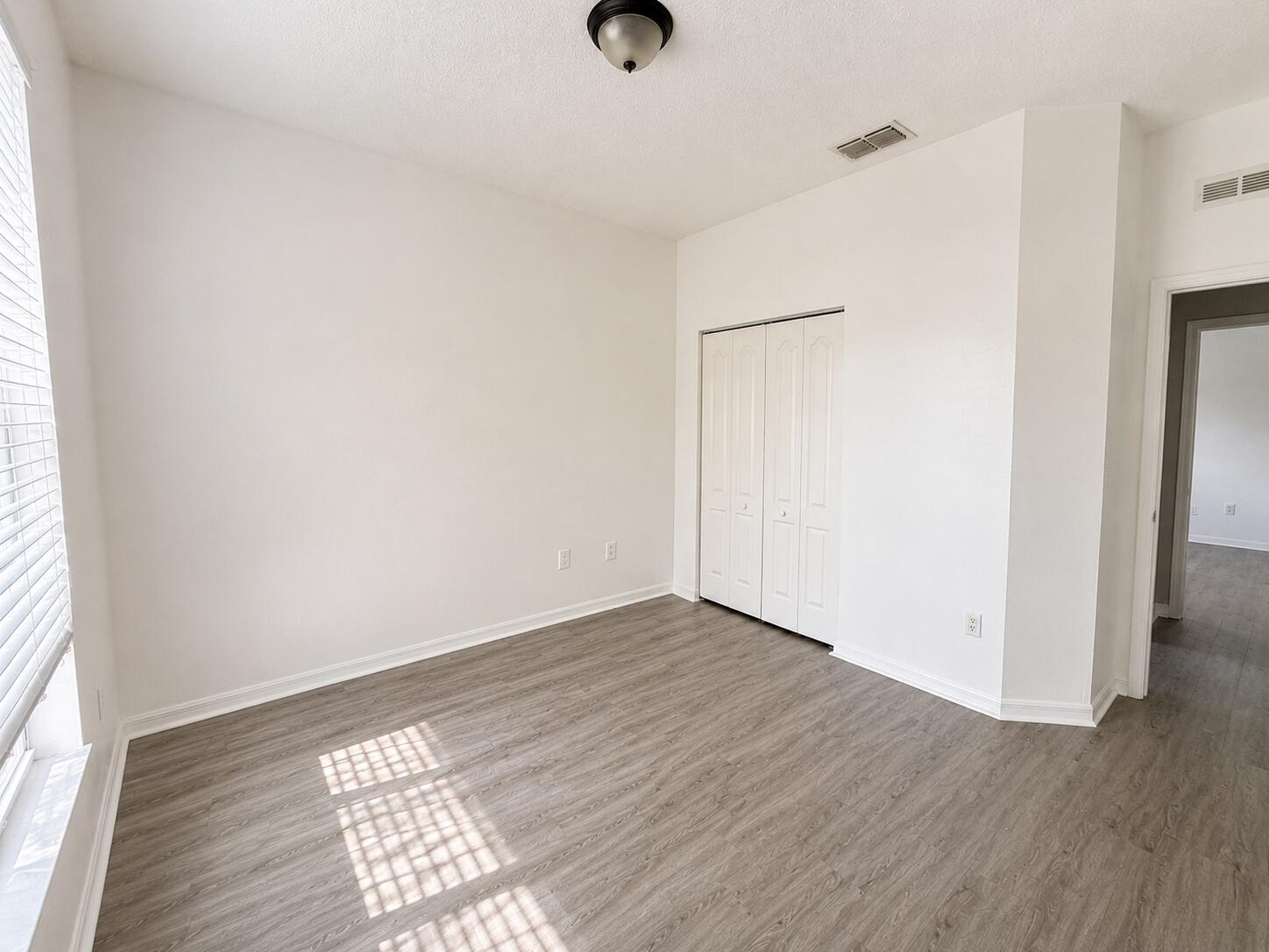 TRADITION PLAT NO 18 - Residential Lease