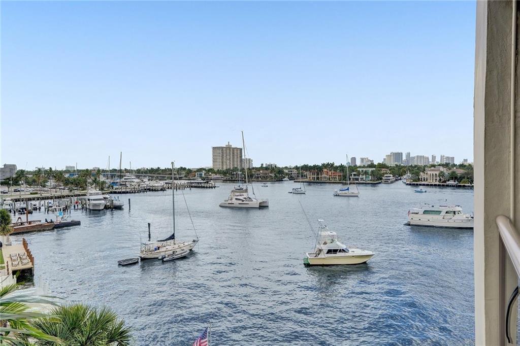 Harbor House North - Residential