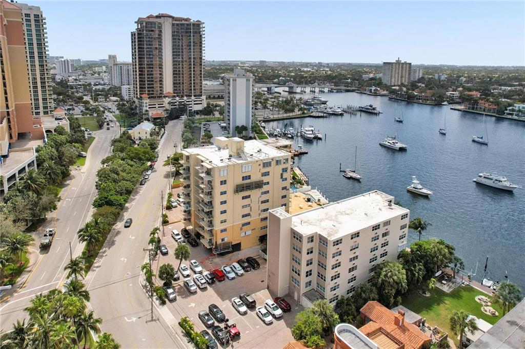 Harbor House North - Residential