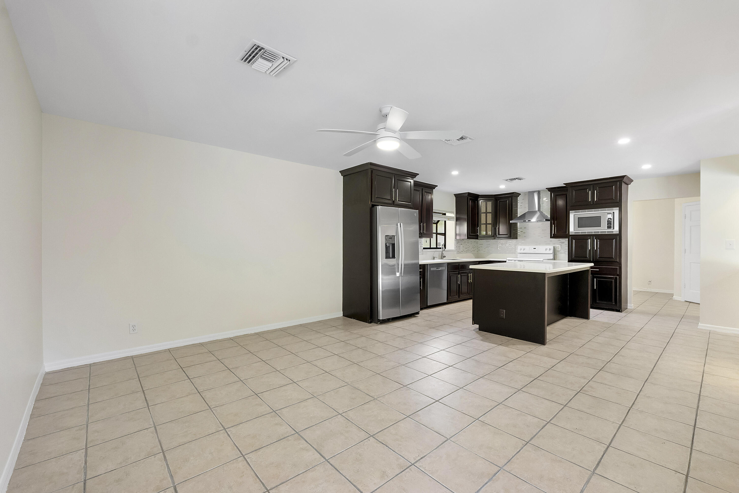 BOCA CHASE SEC 5 - Residential Lease