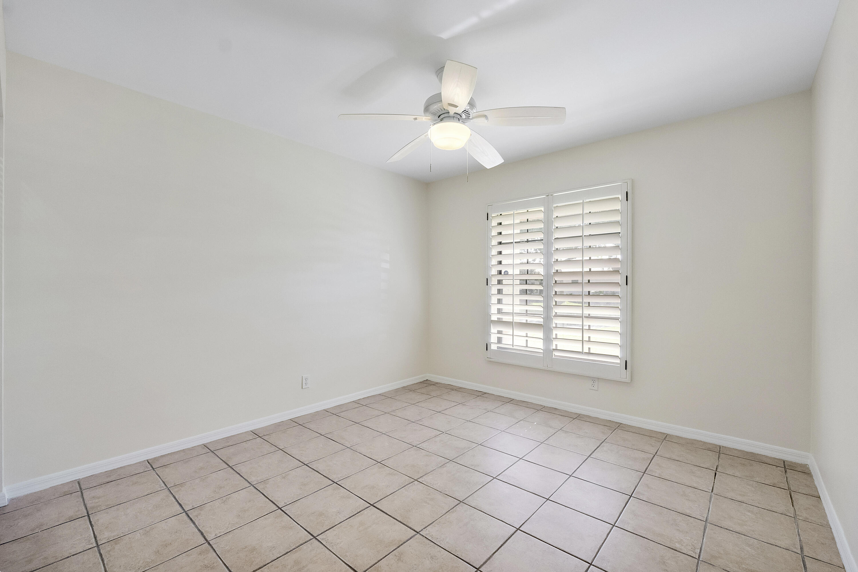 BOCA CHASE SEC 5 - Residential Lease