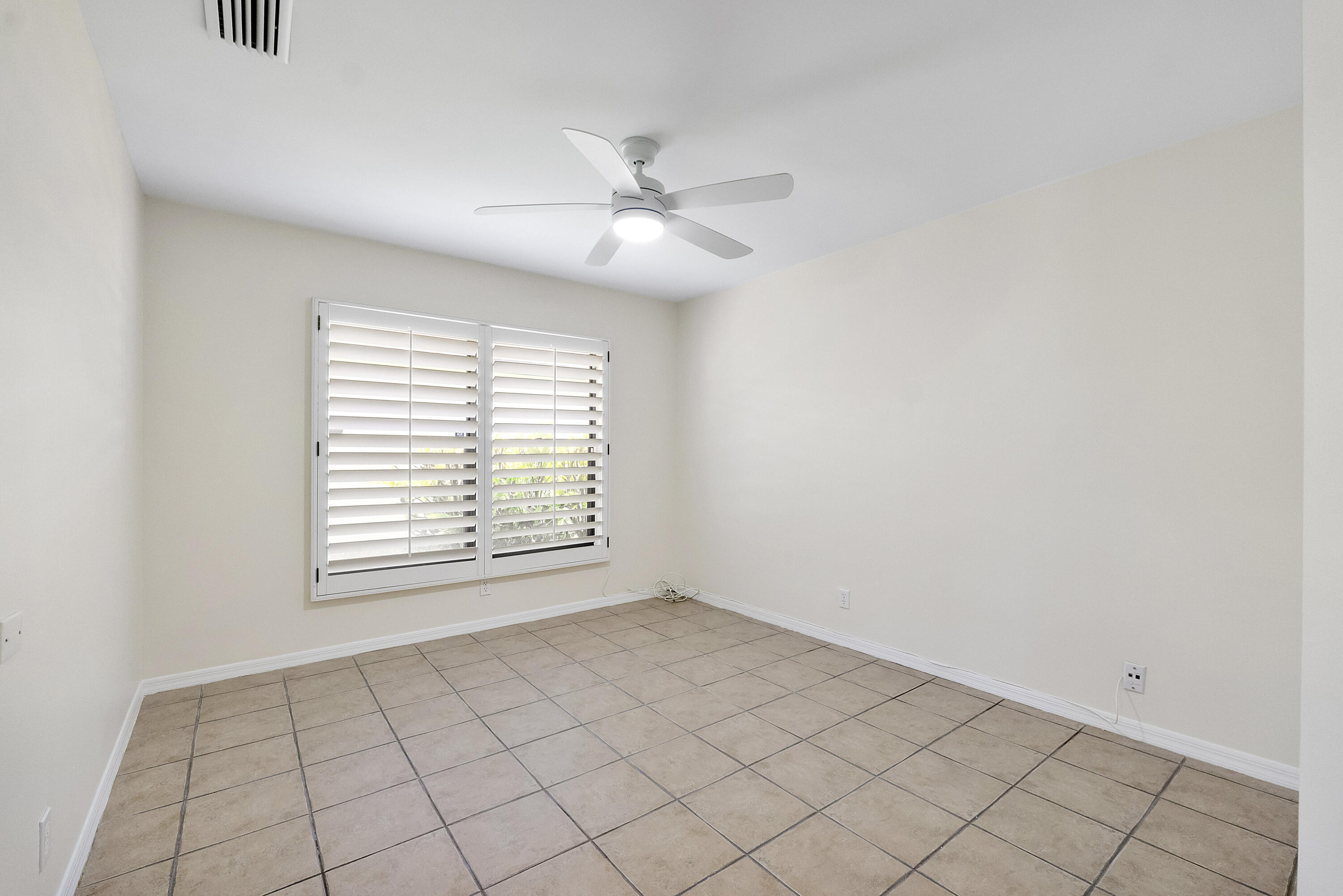 BOCA CHASE SEC 5 - Residential Lease