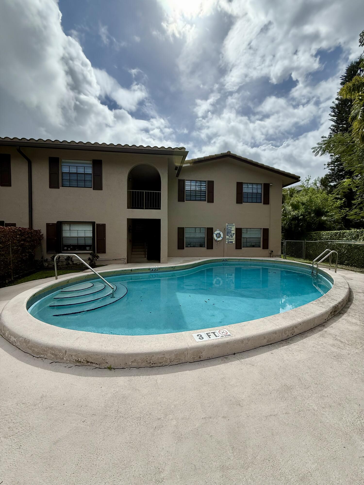 VILLA MARIE CONDO - Residential Lease