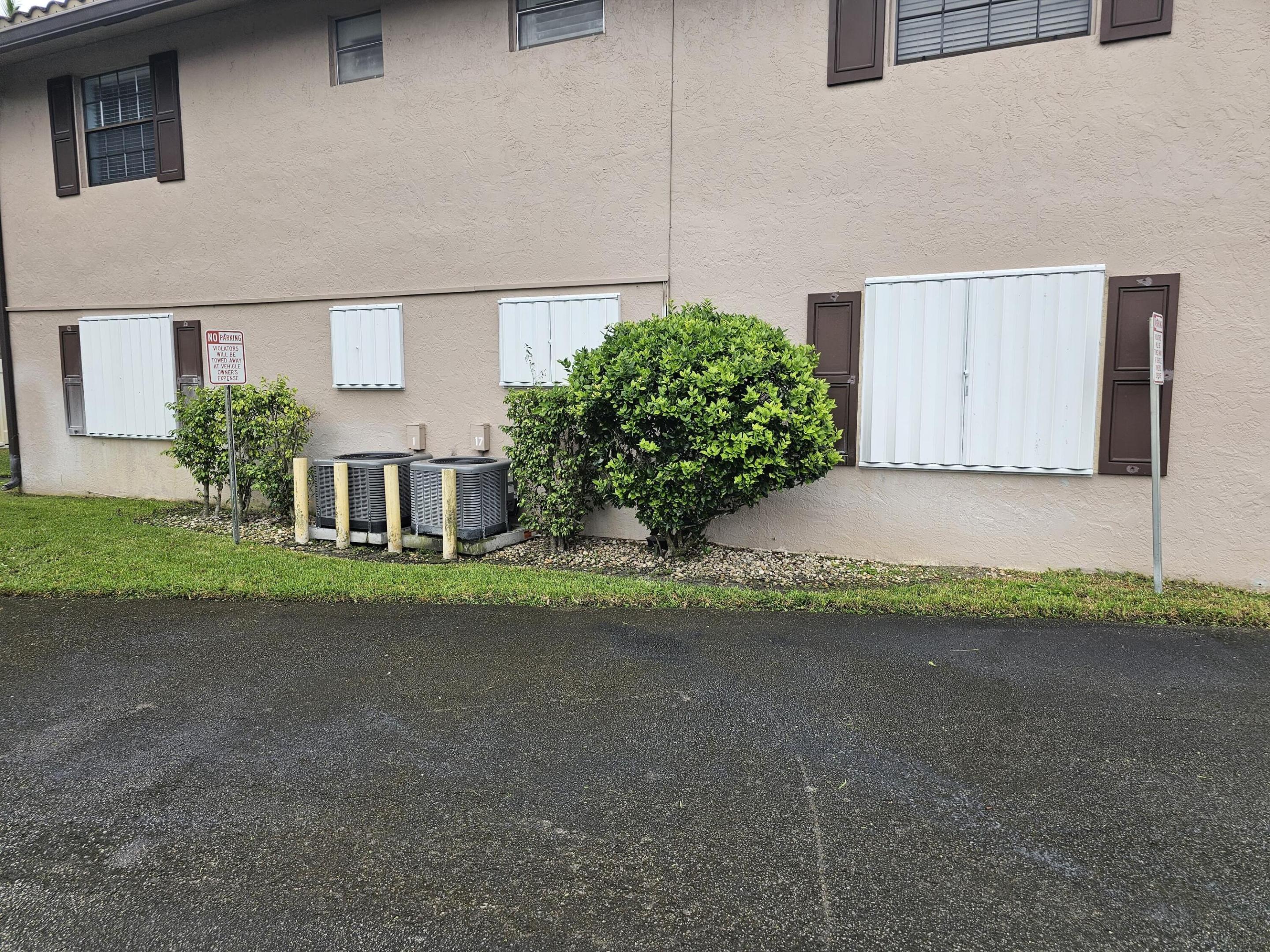 VILLA MARIE CONDO - Residential Lease