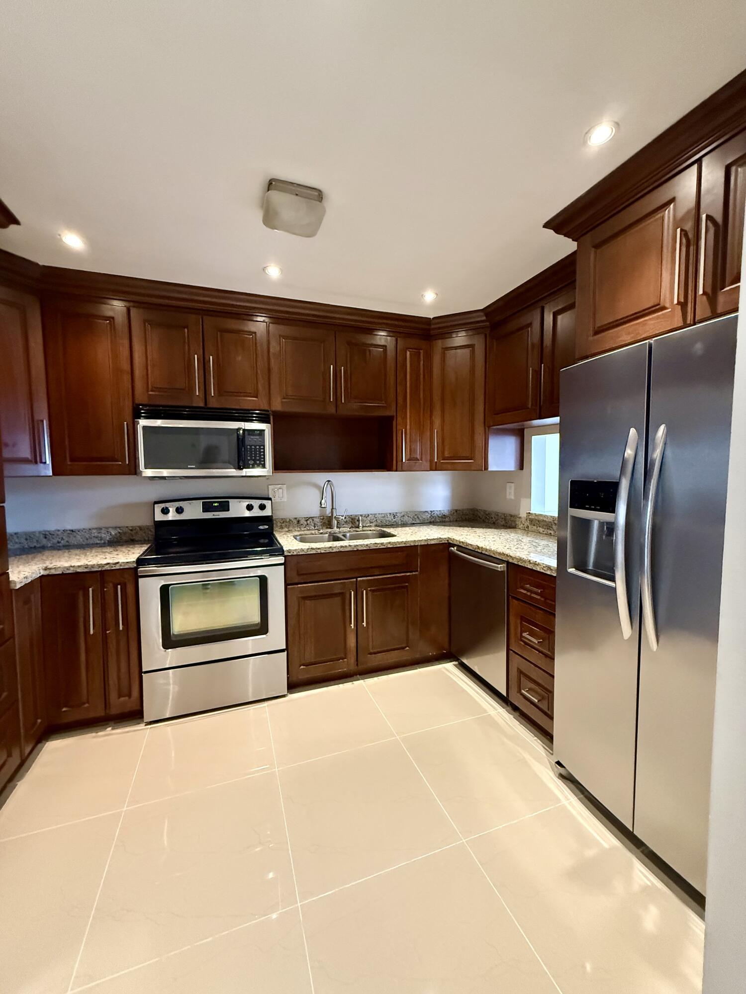 VILLA MARIE CONDO - Residential Lease