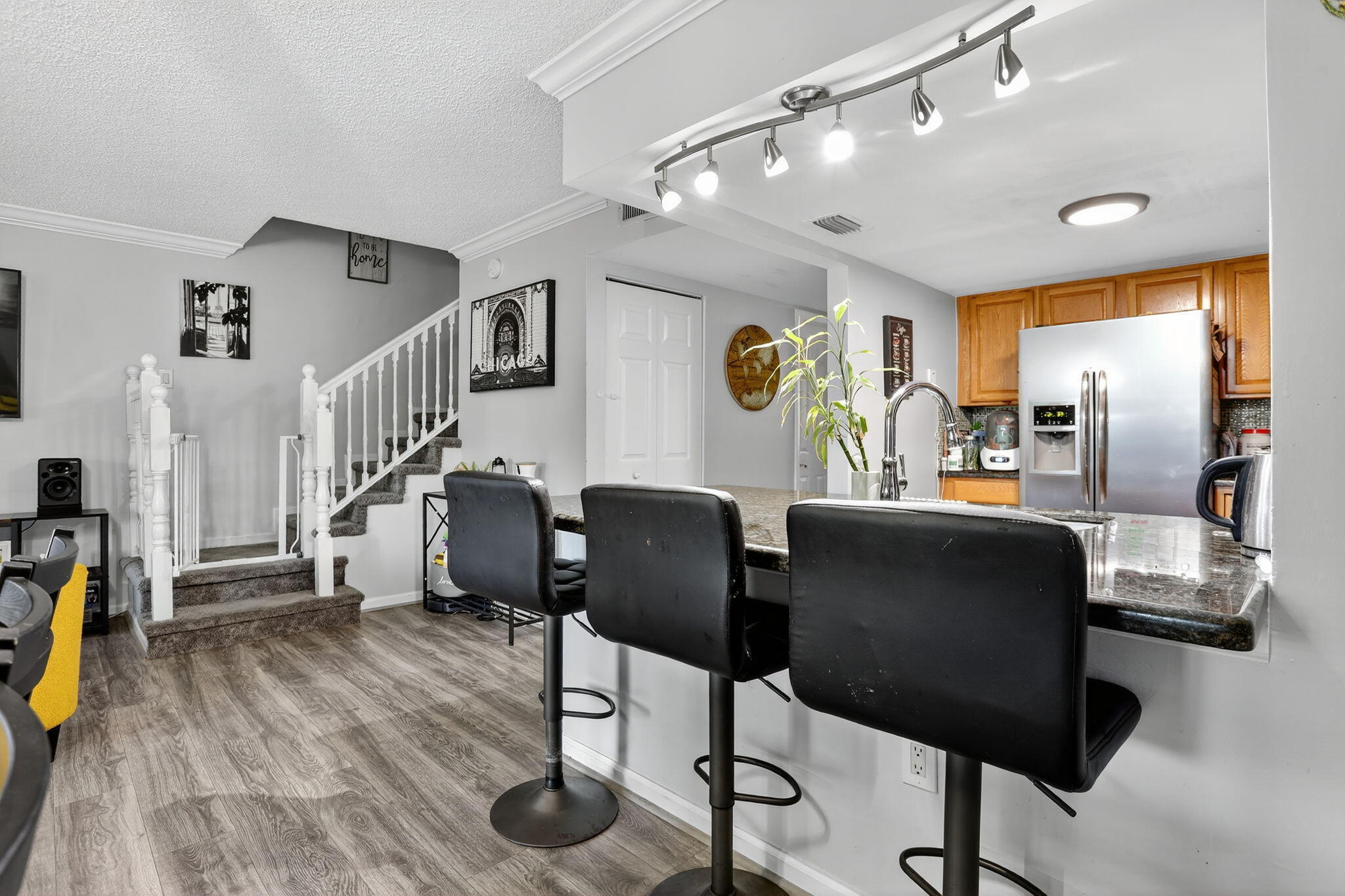 COUNTRY VILLAGE CONDO - Residential