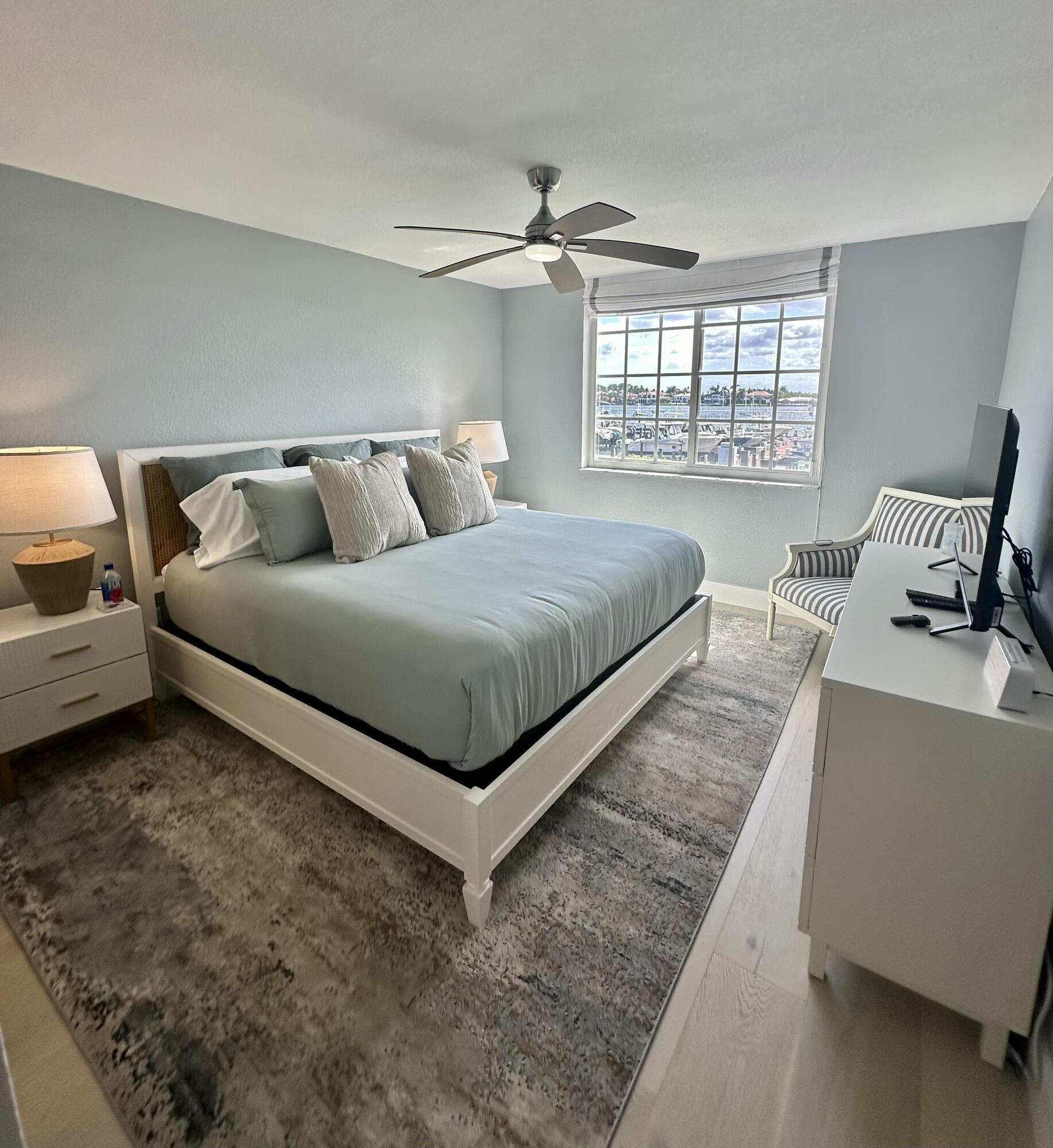 YACHT CLUB ON THE INTRACOASTAL CONDO - Residential