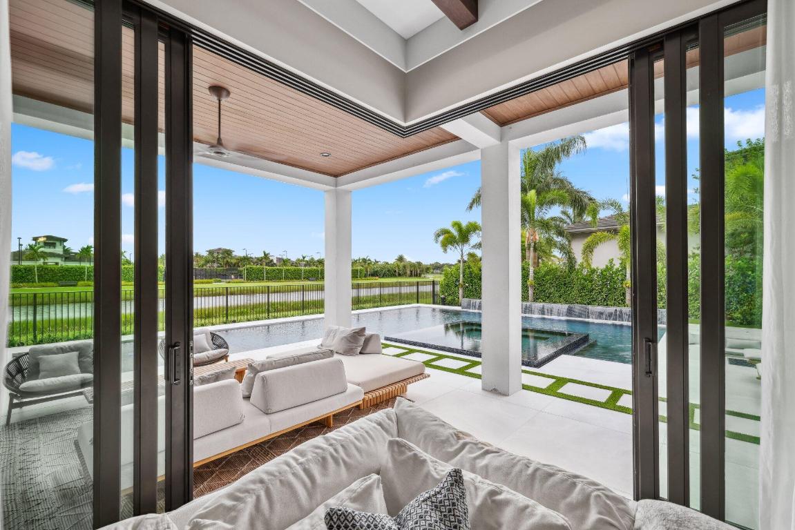 BOCA BRIDGES - Residential