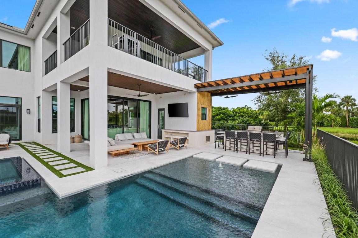BOCA BRIDGES - Residential
