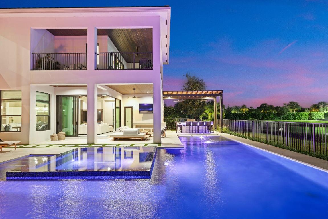 BOCA BRIDGES - Residential