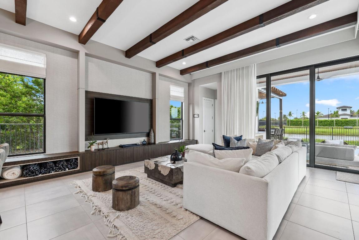 BOCA BRIDGES - Residential