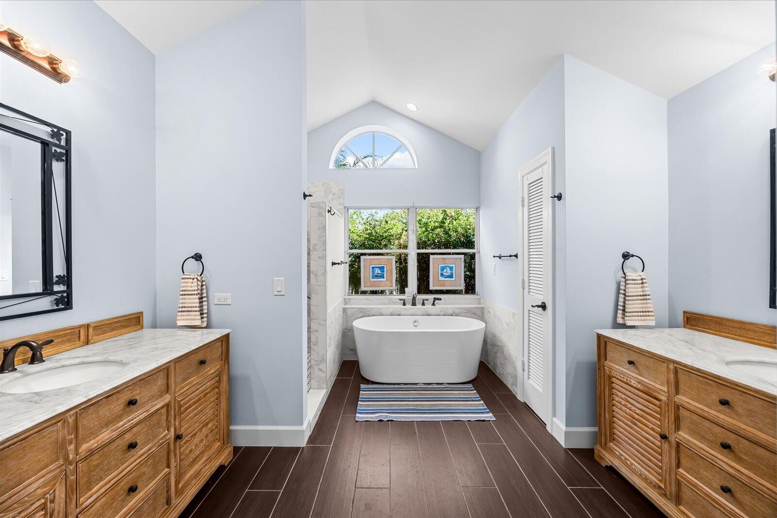 HARBOUR RIDGE NO 6 LAUREL OAK/ROYAL FERN - Residential
