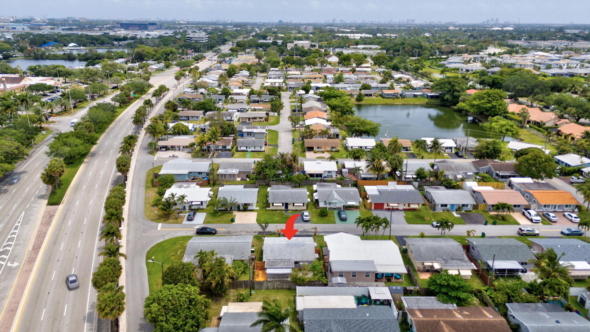 TAMARAC LAKES SOUTH - Residential Lease
